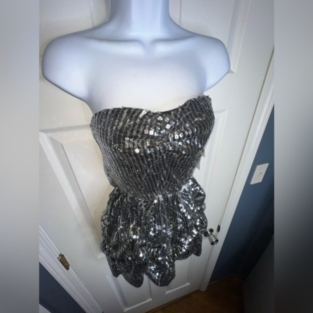 NWT Ruby Rox Juniors Size 7 Silver Mirrored Strapless Cocktail Dress S Prom Y2K